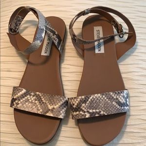 Steve Madden sandals